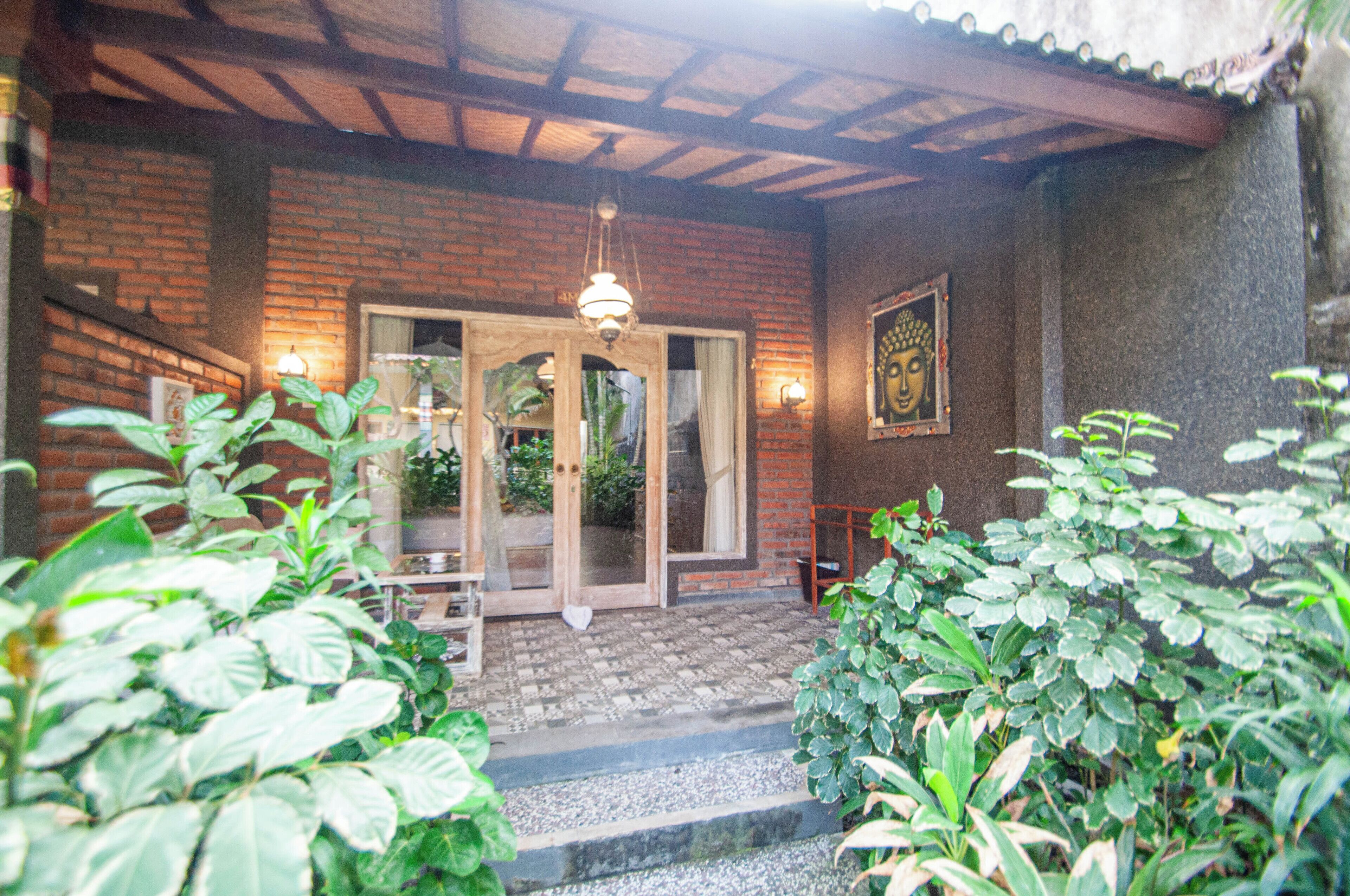 Kubuku Eco Dive Lodge & Yoga