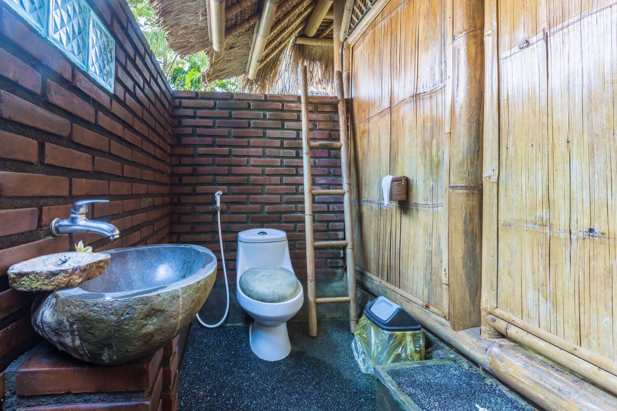 Omunity Bali
