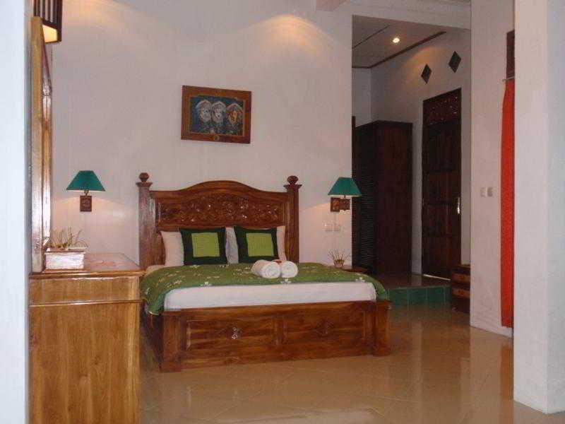 Sudaji Guest House