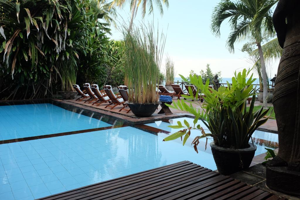 Villa Boreh Beach