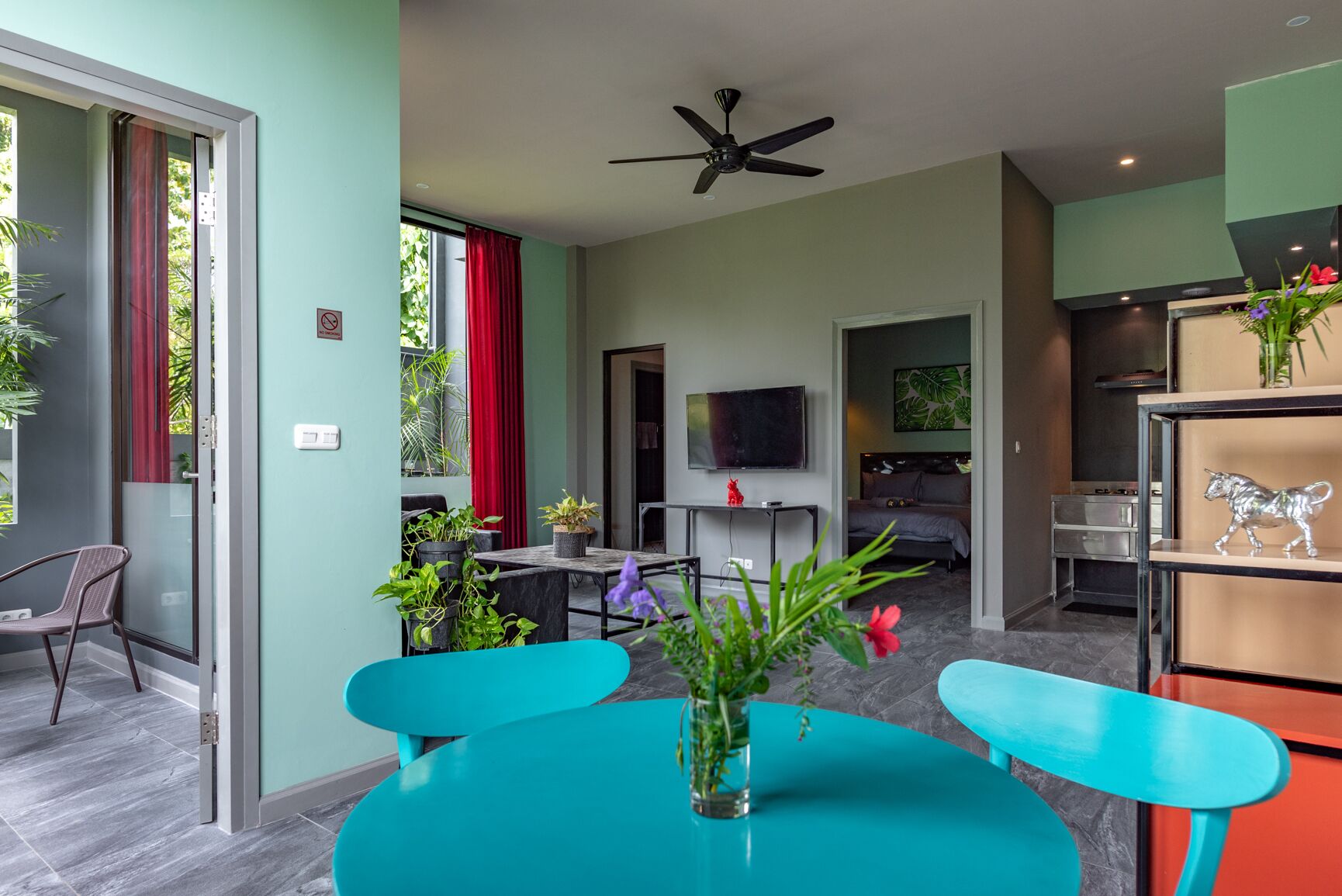 Hillside Lovina Studio