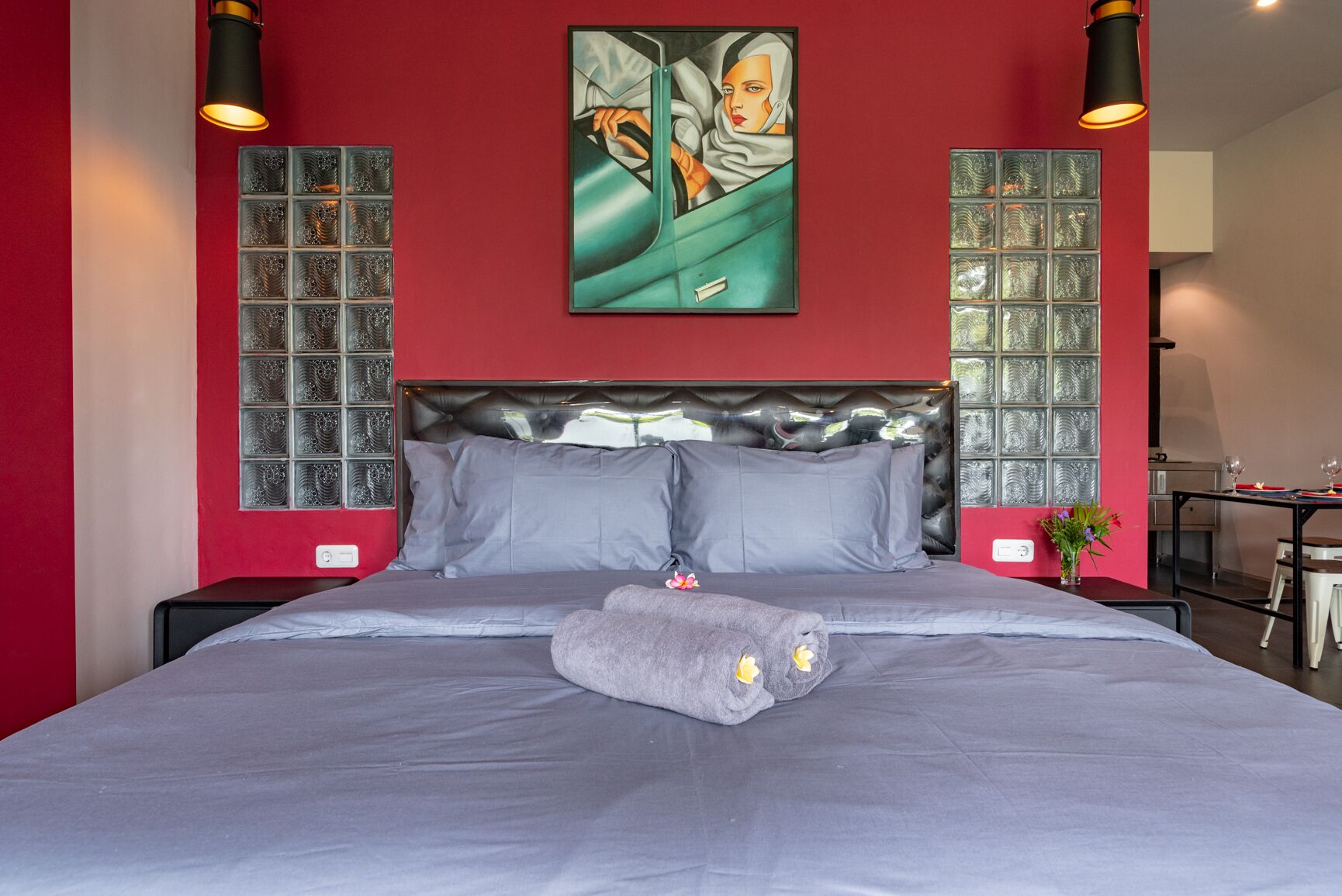 Hillside Lovina Studio