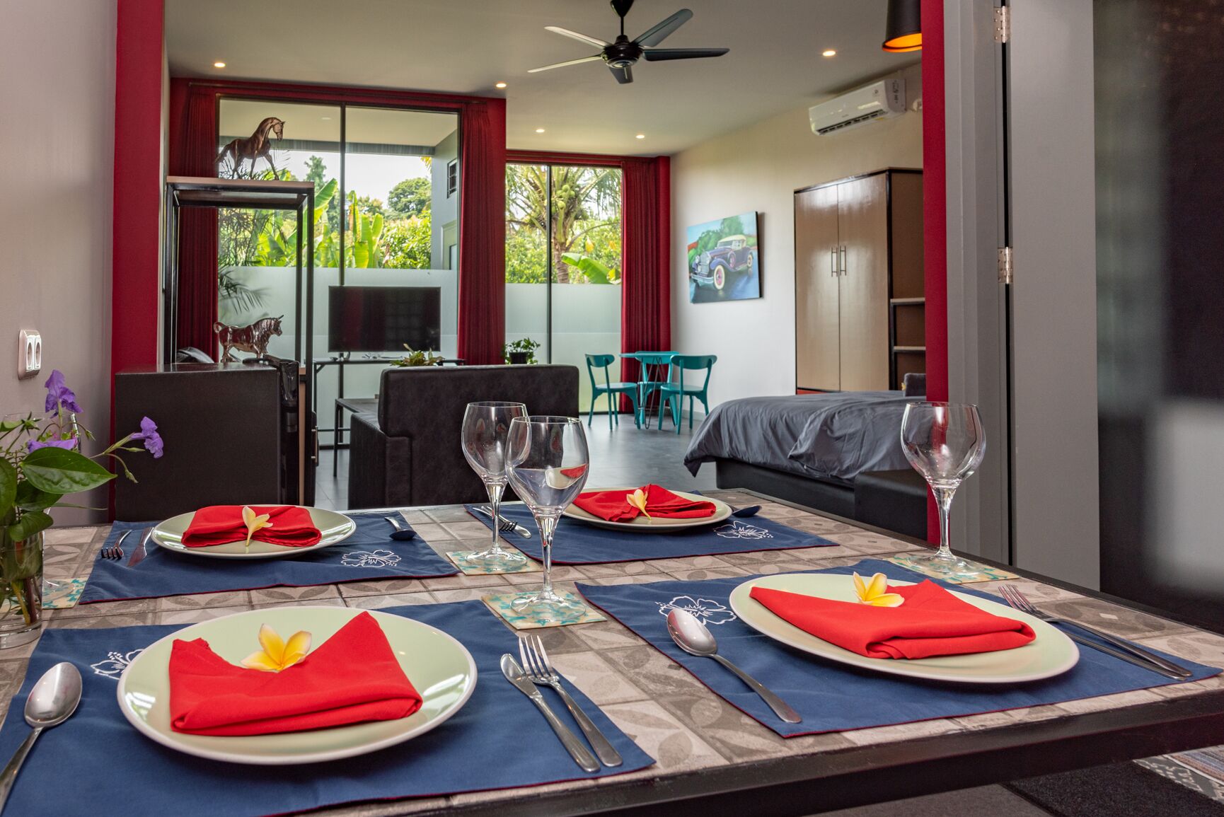 Hillside Lovina Studio