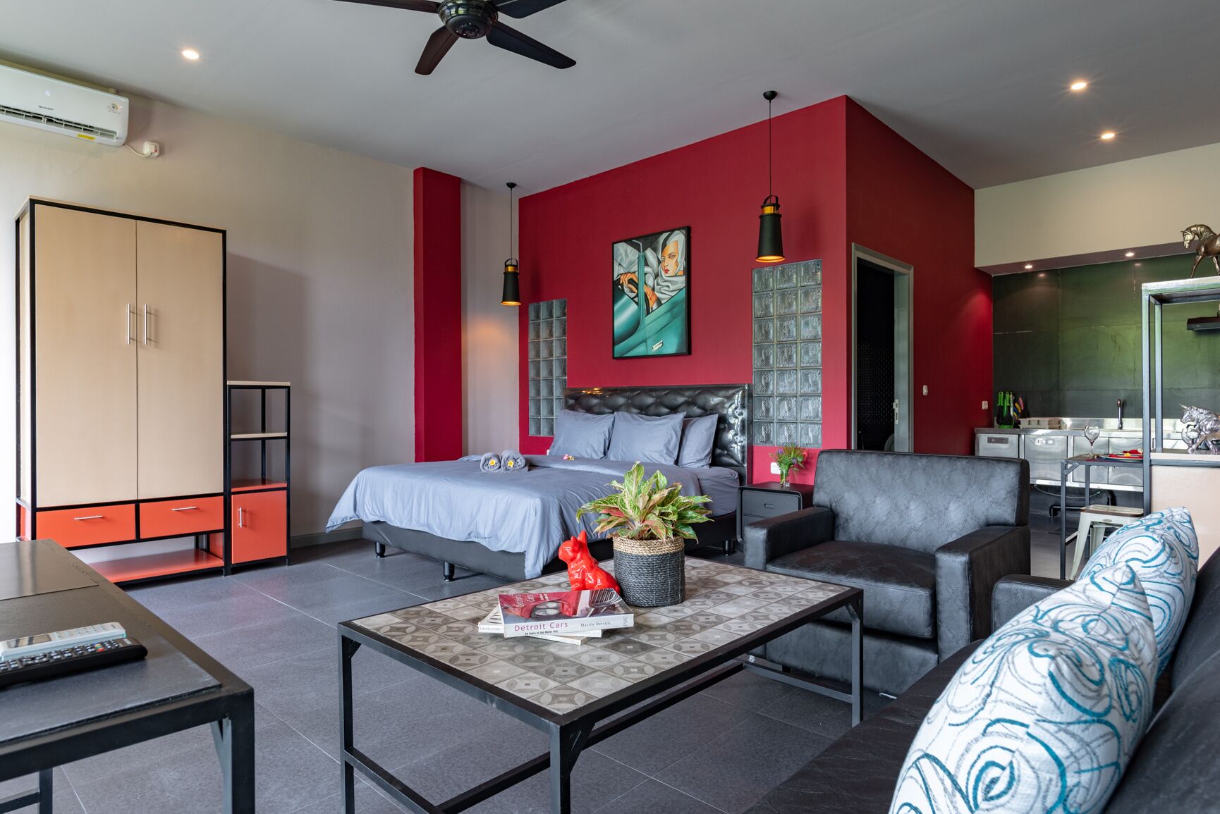 Hillside Lovina Studio