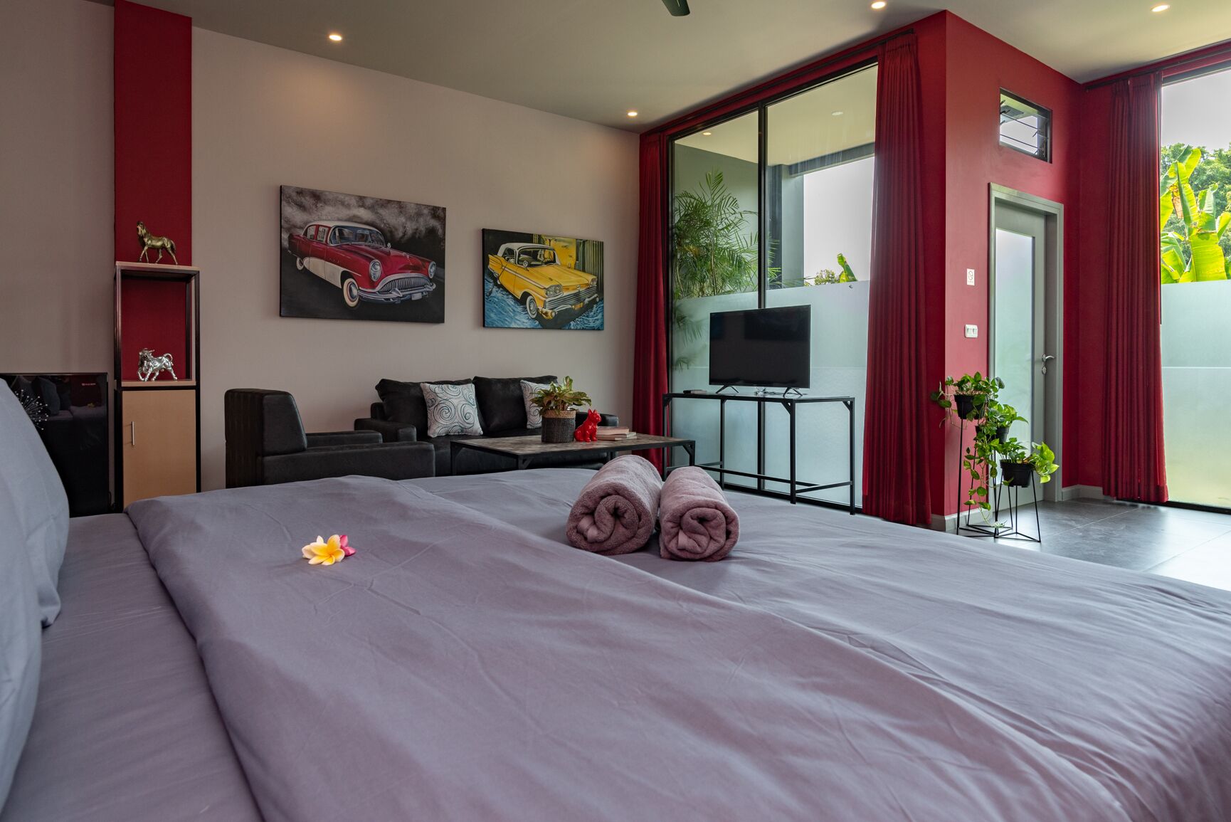 Hillside Lovina Studio