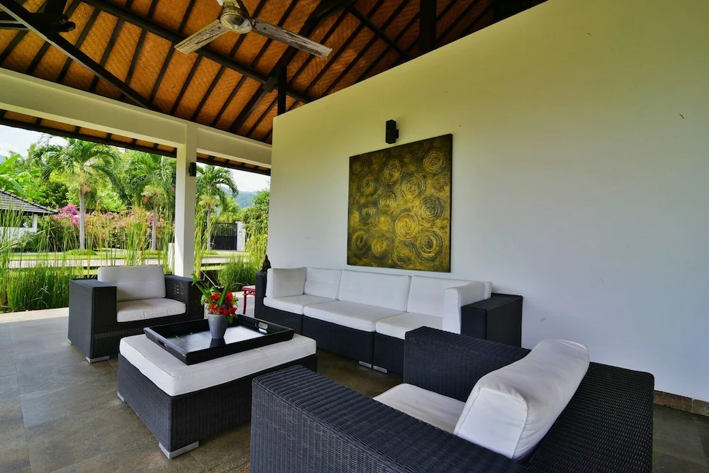 Lovina Residence