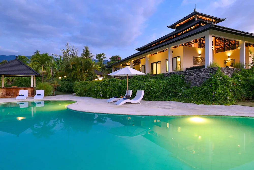 Lovina Residence