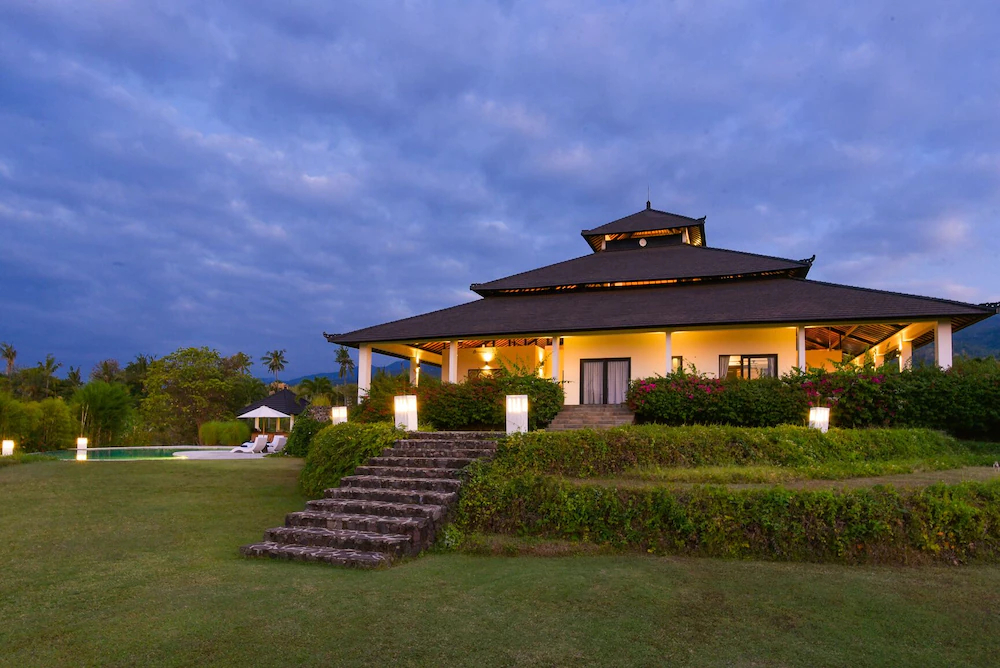 Lovina Residence
