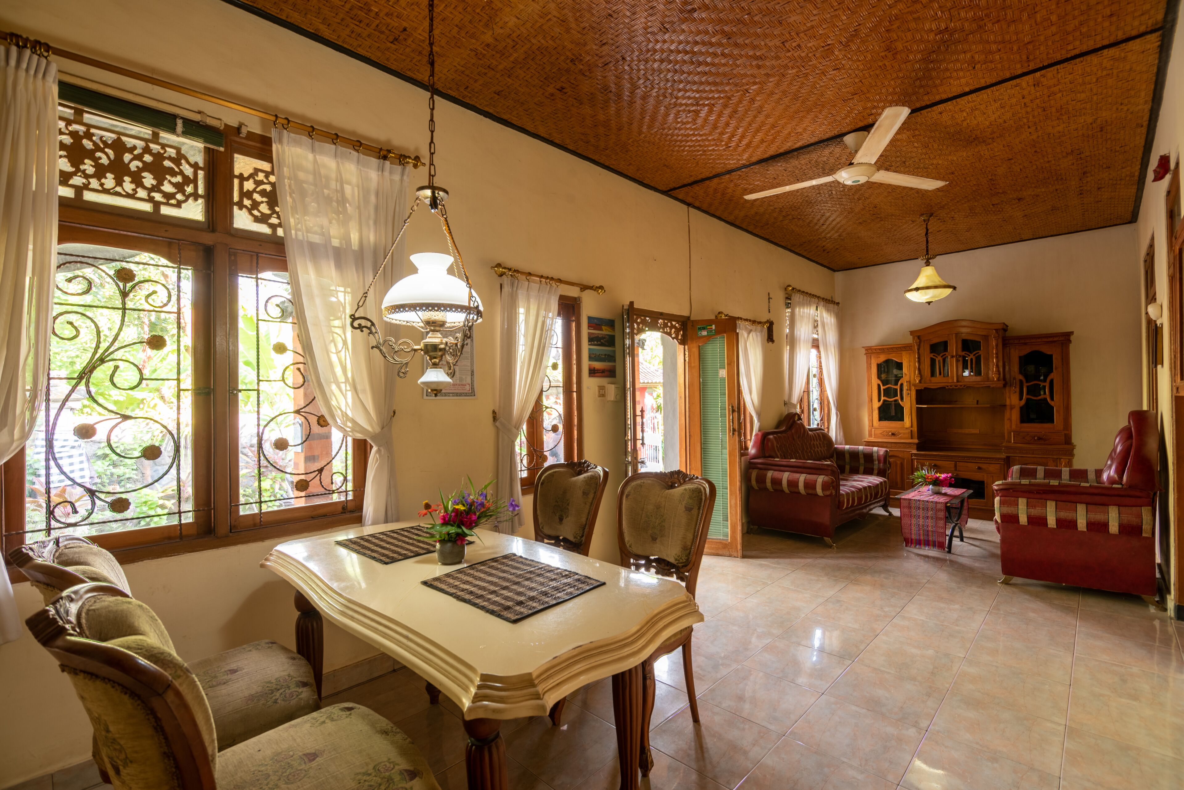Sari House Lovina