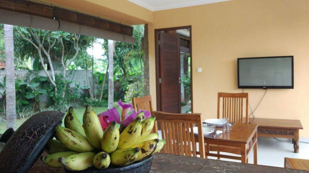 Batuan Villa