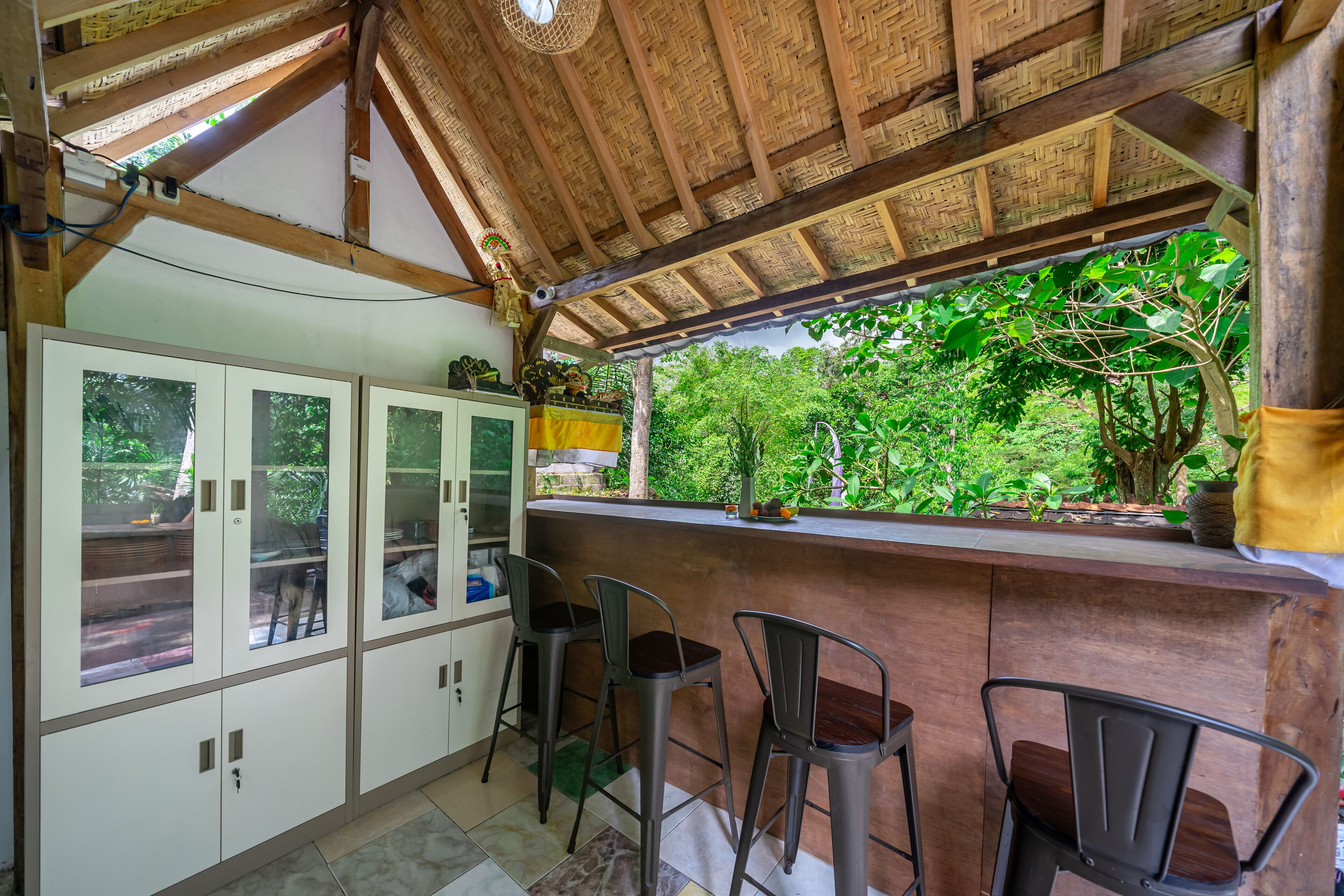 Riverside Retreat