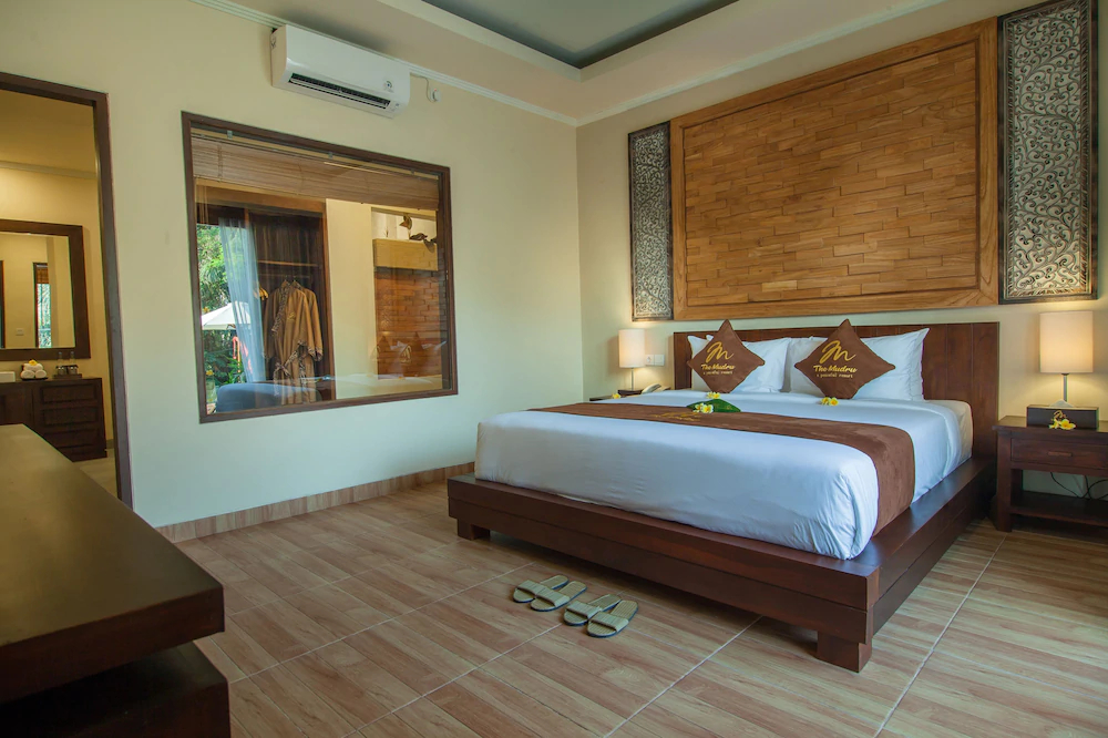 The Mudru Resort