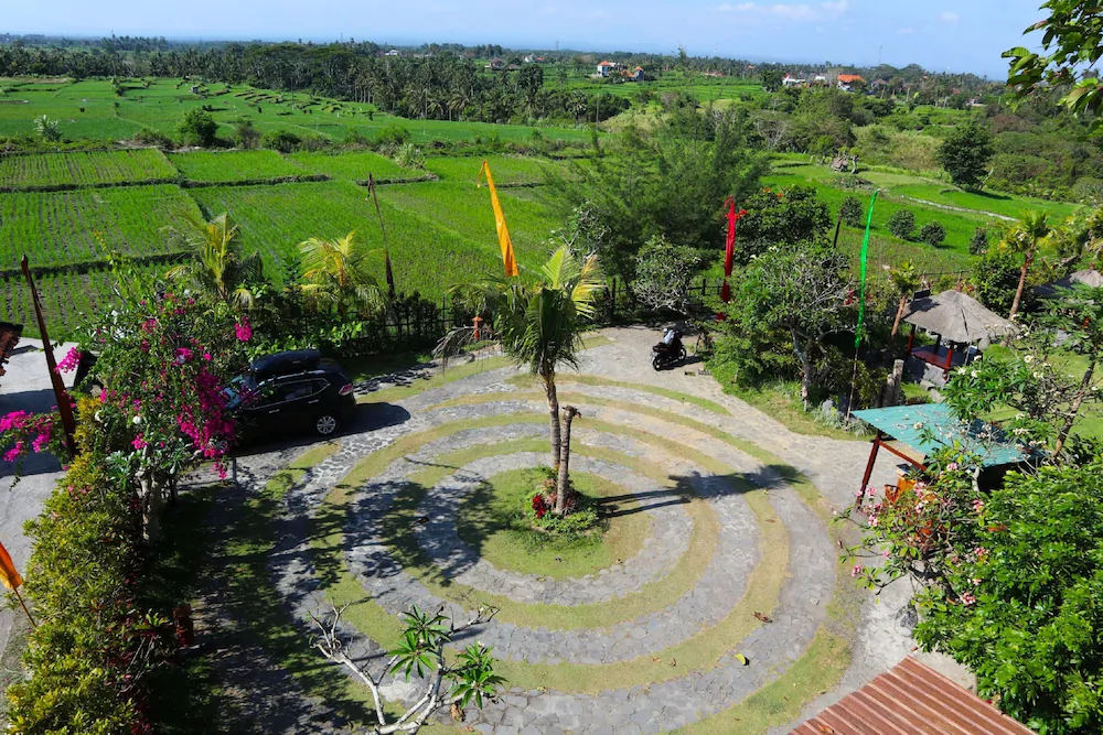 The Tetamian Bali