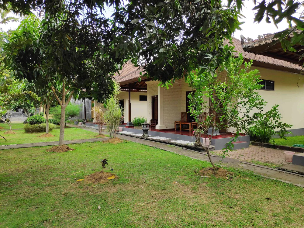 Hotel Astiti Graha Tanah Lot by OYO Rooms