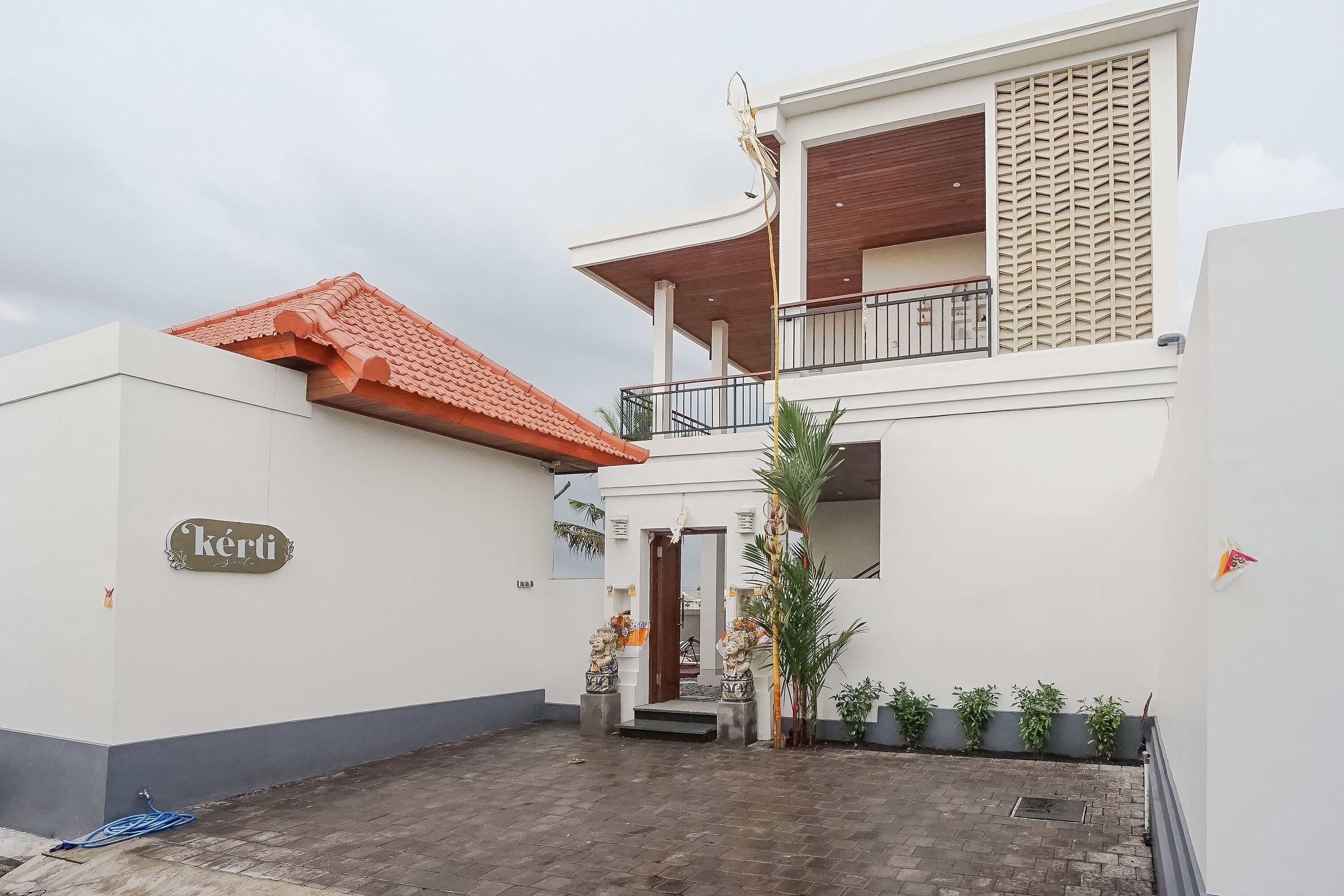 Kerti Suite