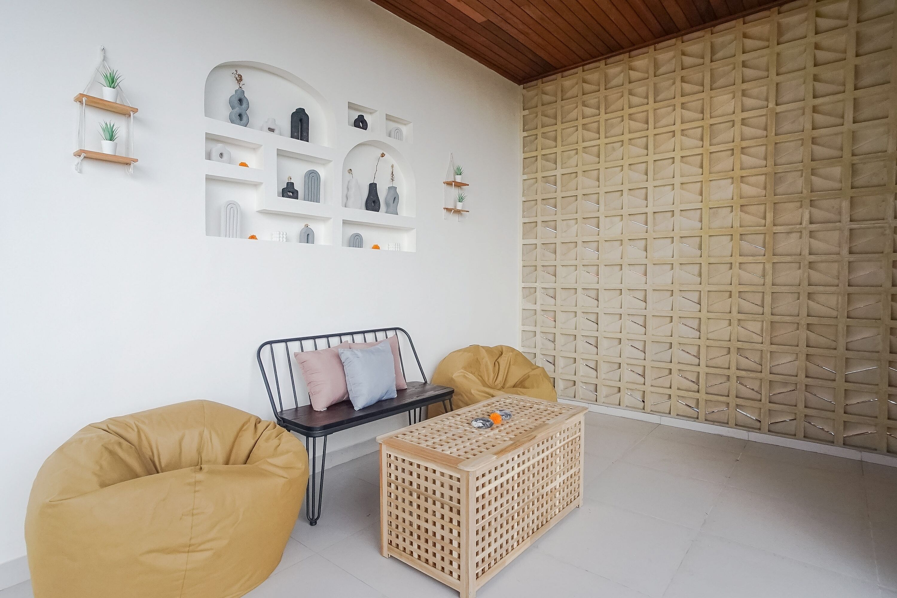 Kerti Suite