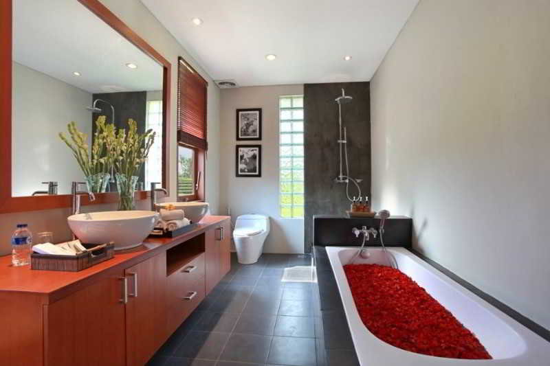 Nyanyi Sanctuary Villa by Ini Vie Hospitality