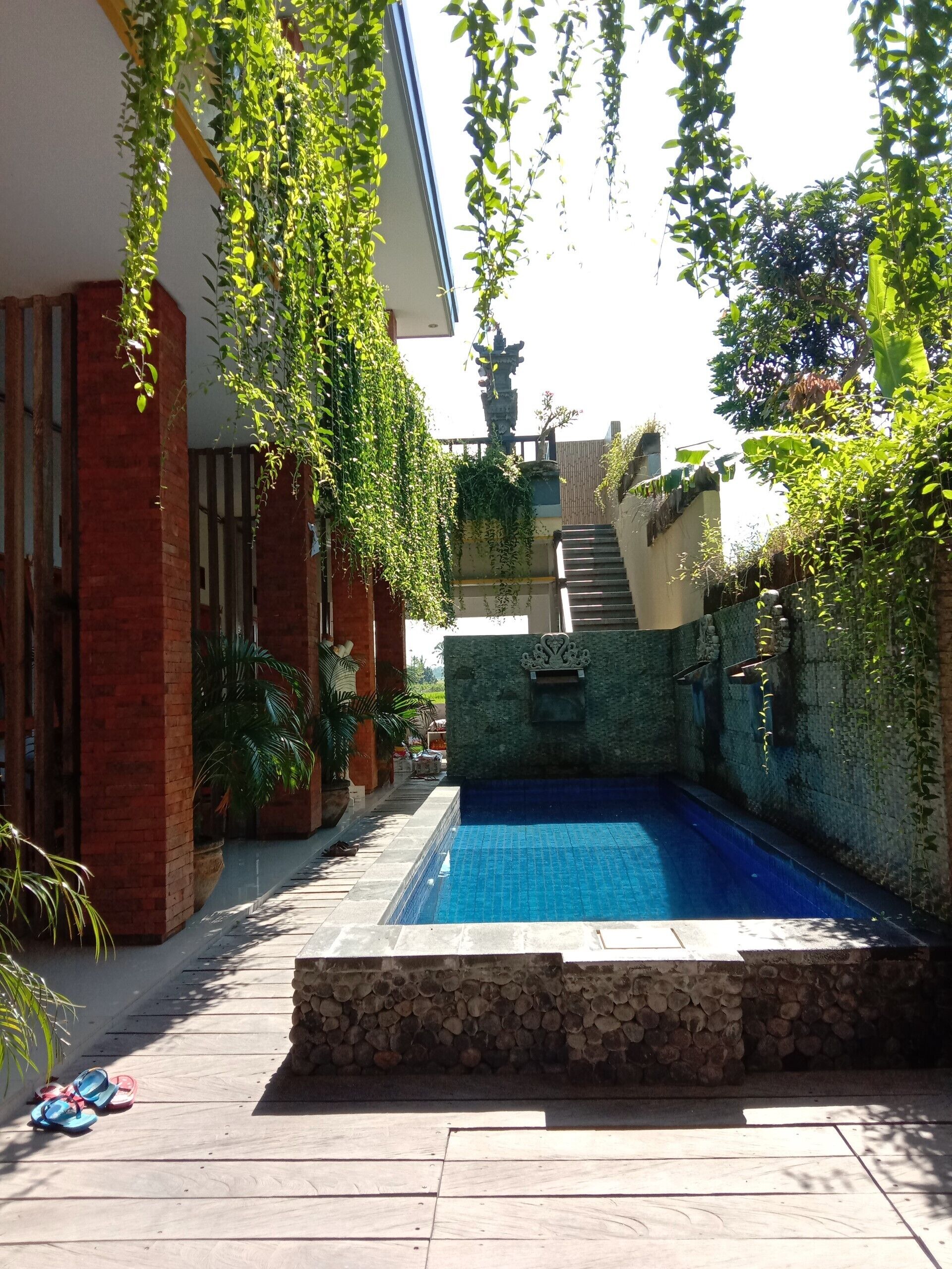 Luminous Guest House by WizZeLa