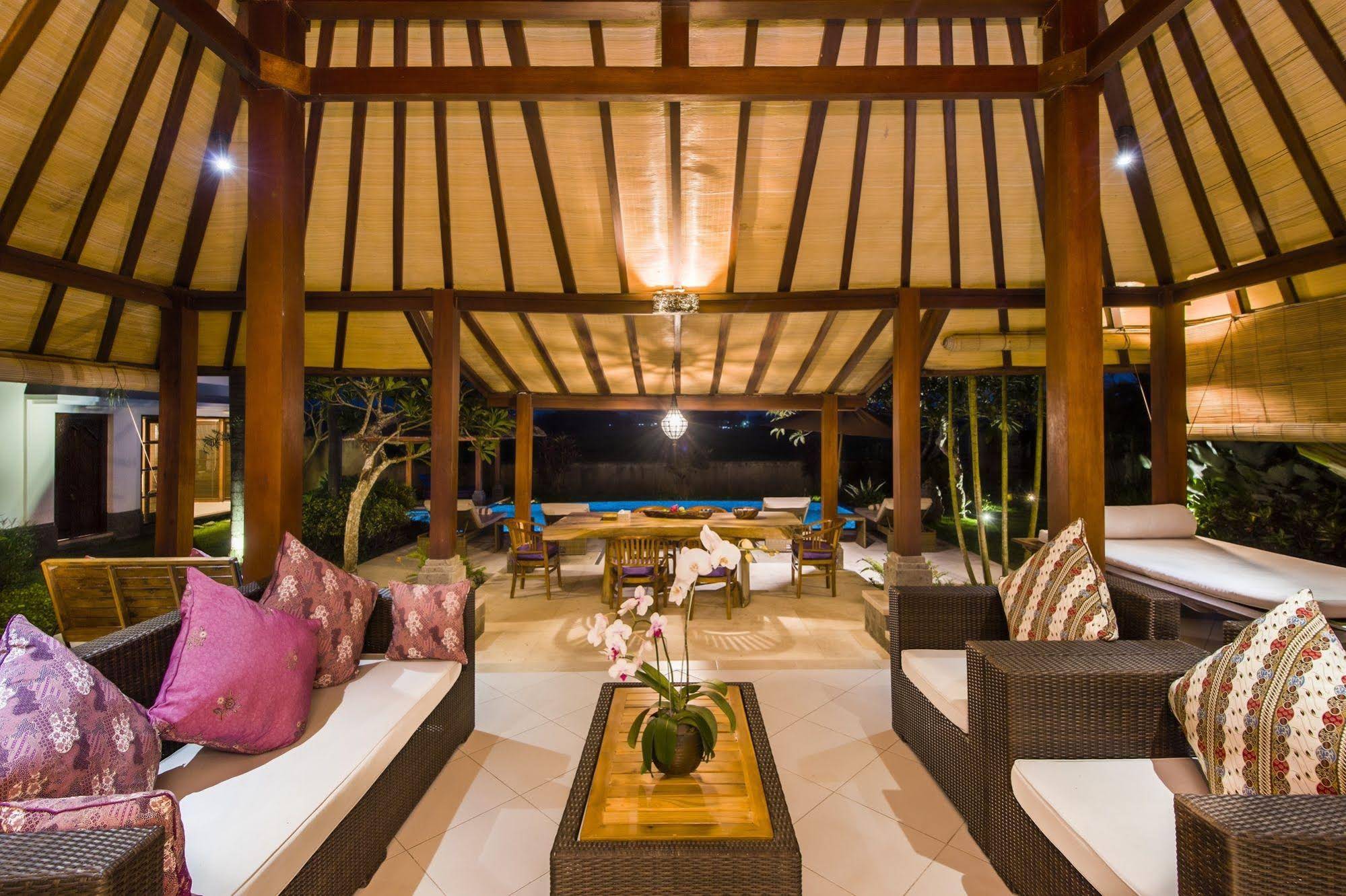 Villa Ayo