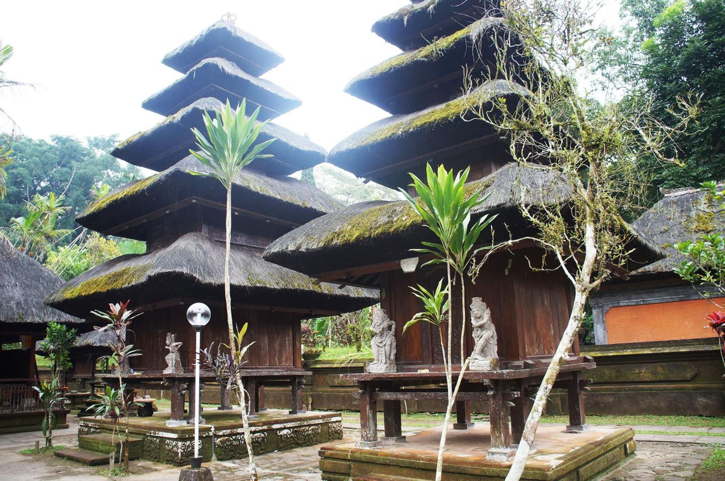 Yeh Panes Resort