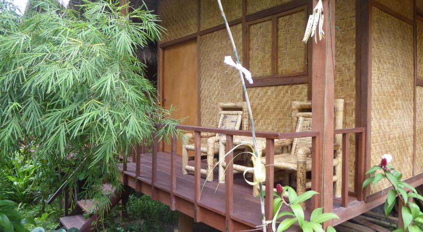 Shibui Garden Bungalows and Restaurant