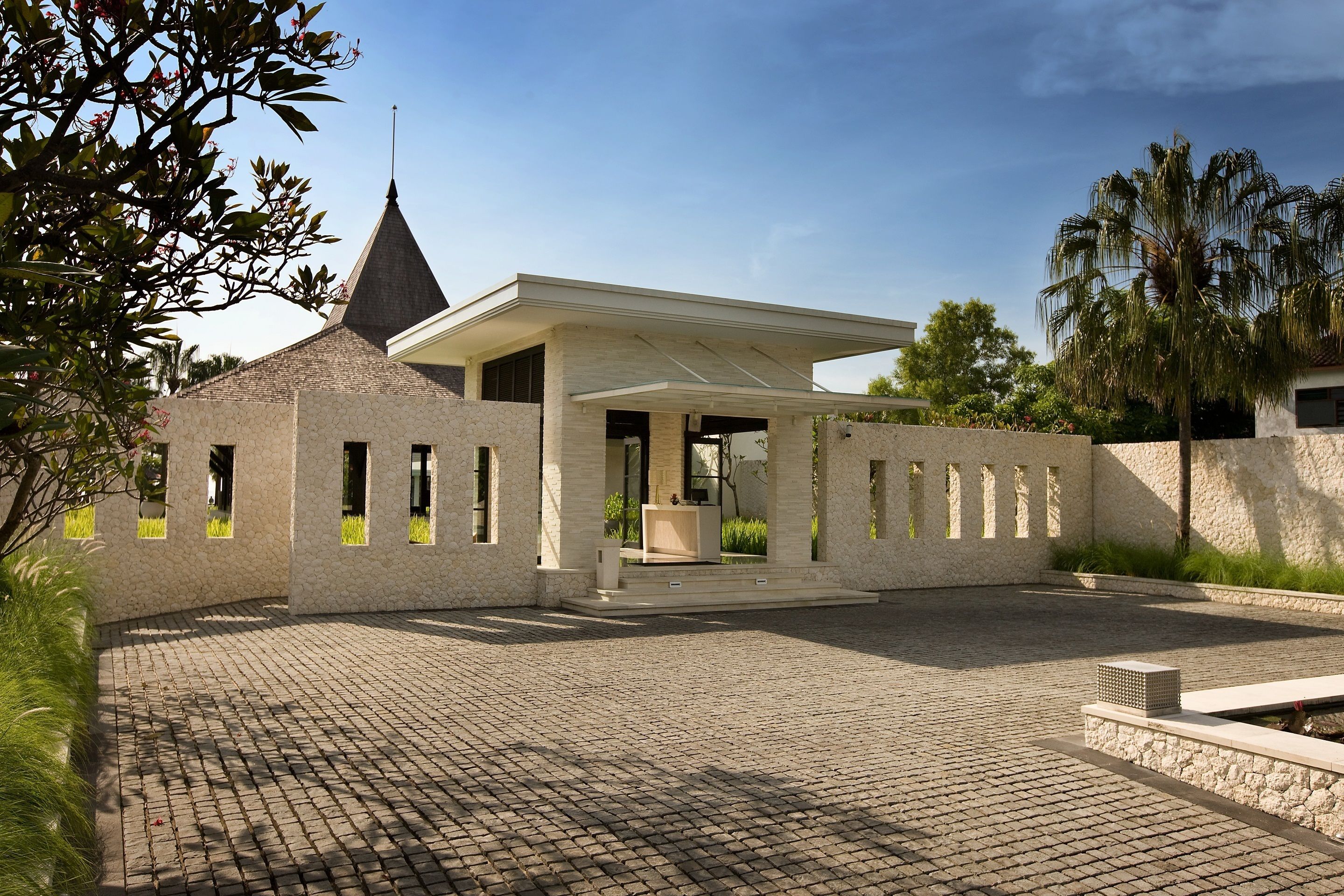 The Royal Santrian