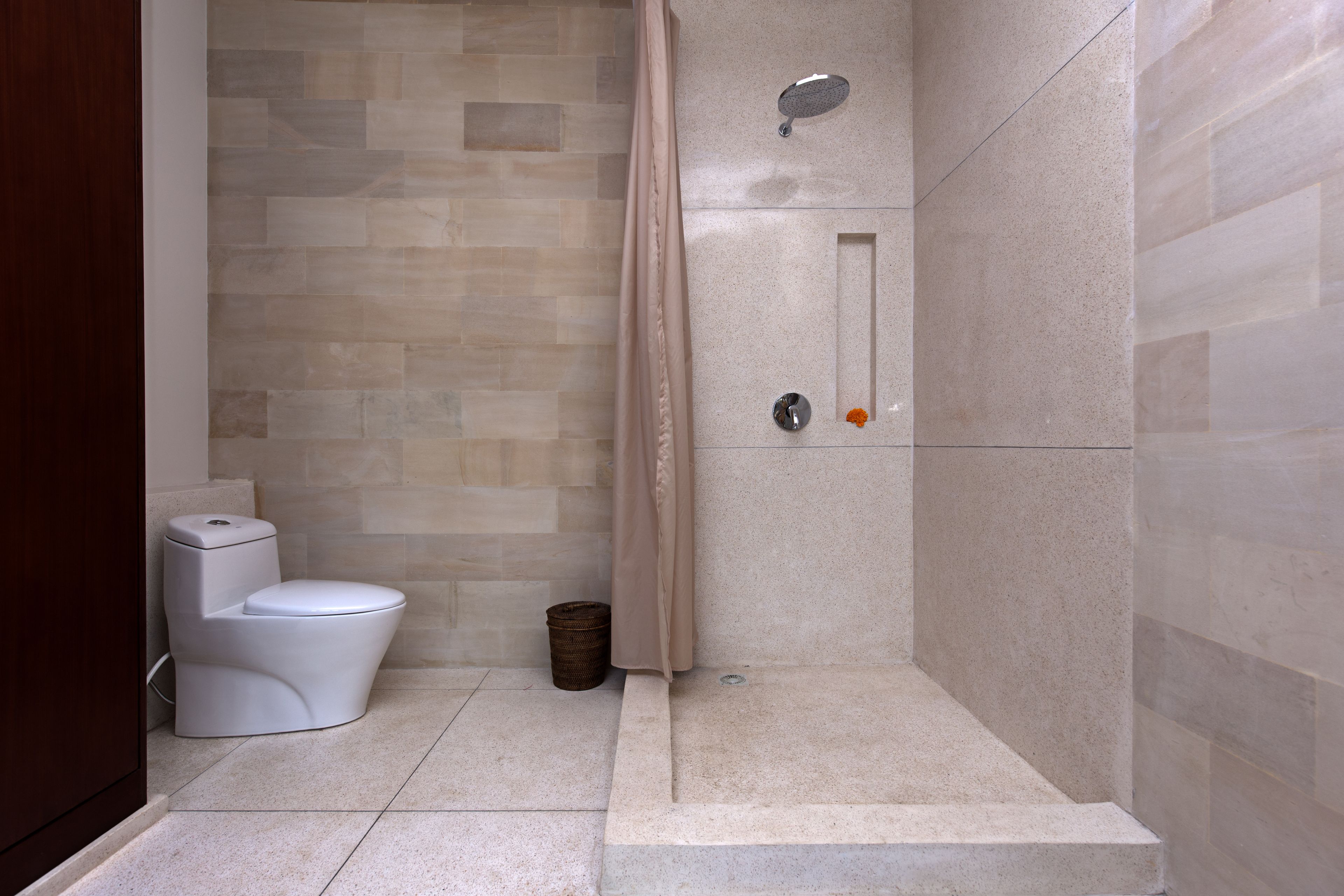 Alosta Luxury Private Villa