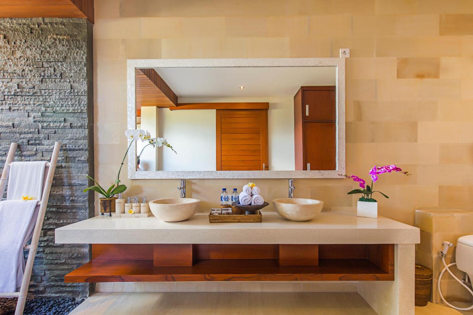 Alosta Luxury Private Villa