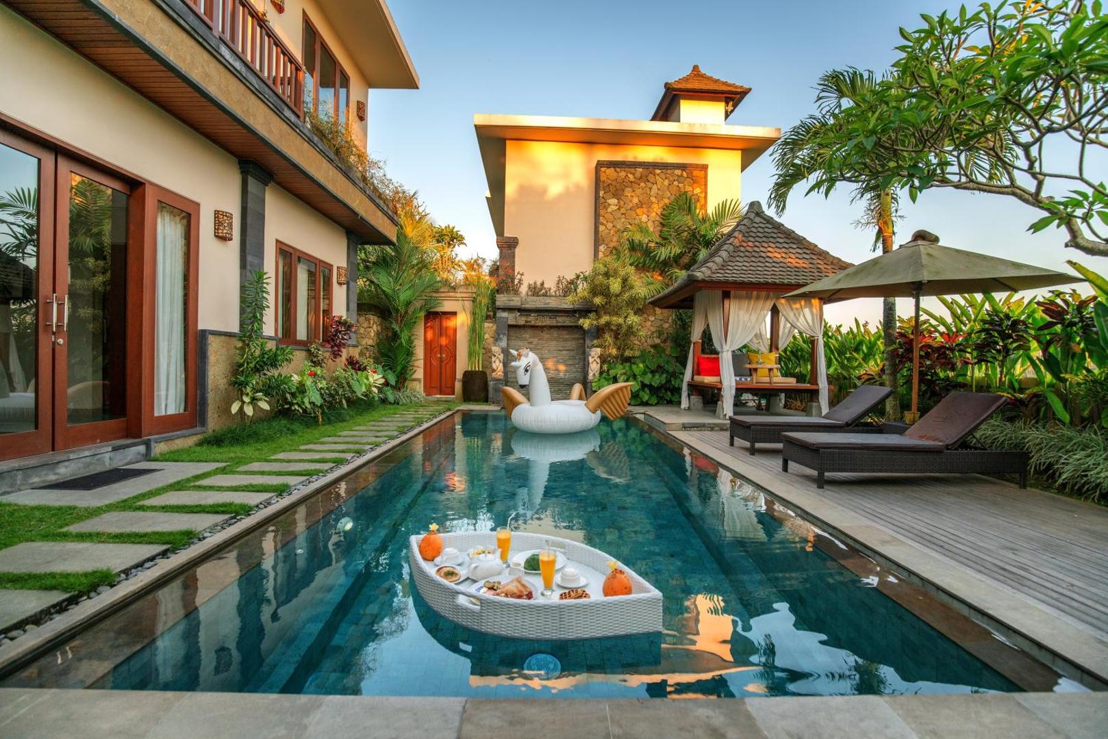 Alosta Luxury Private Villa