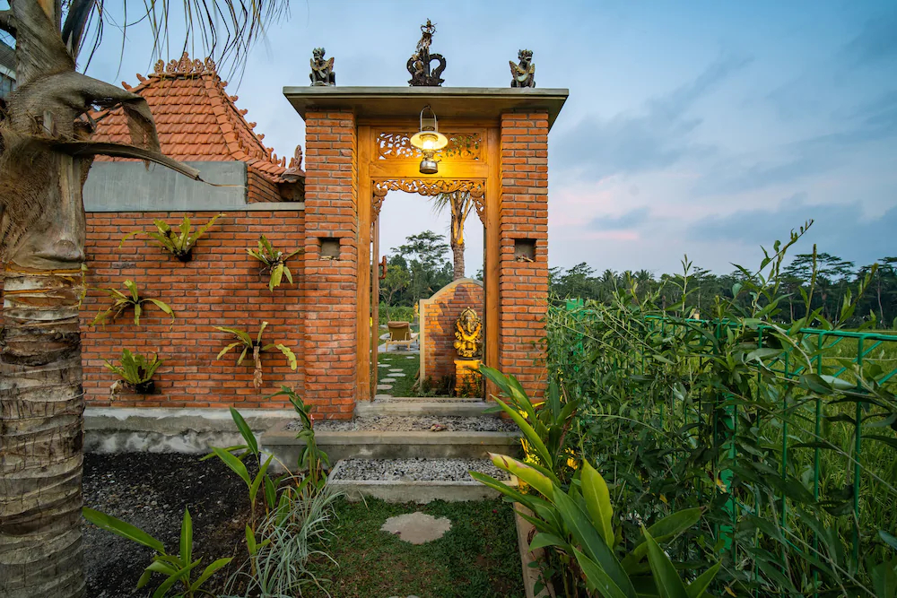 Nanang Antique Ubud Villa