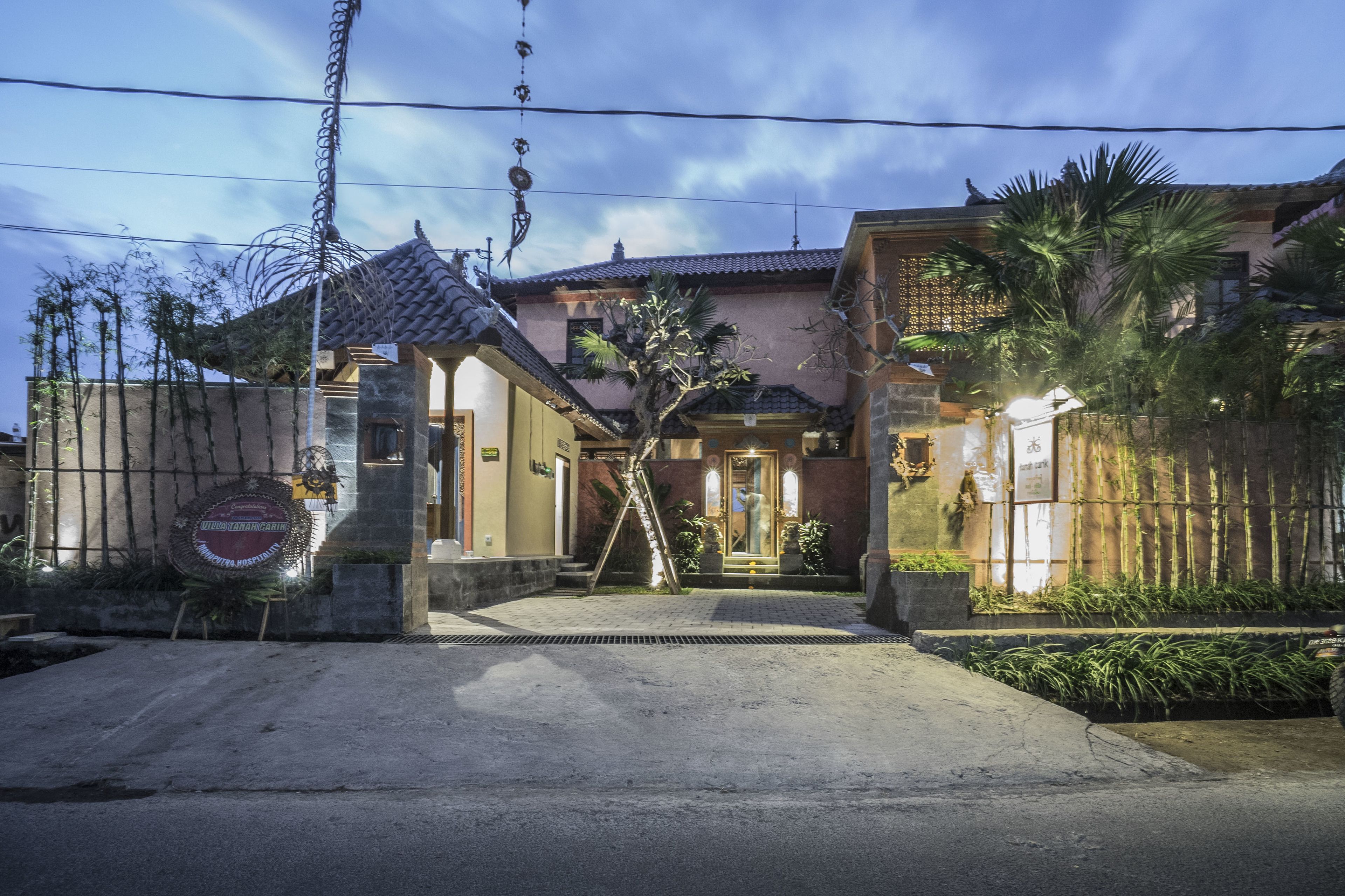 Villa Tanah Carik