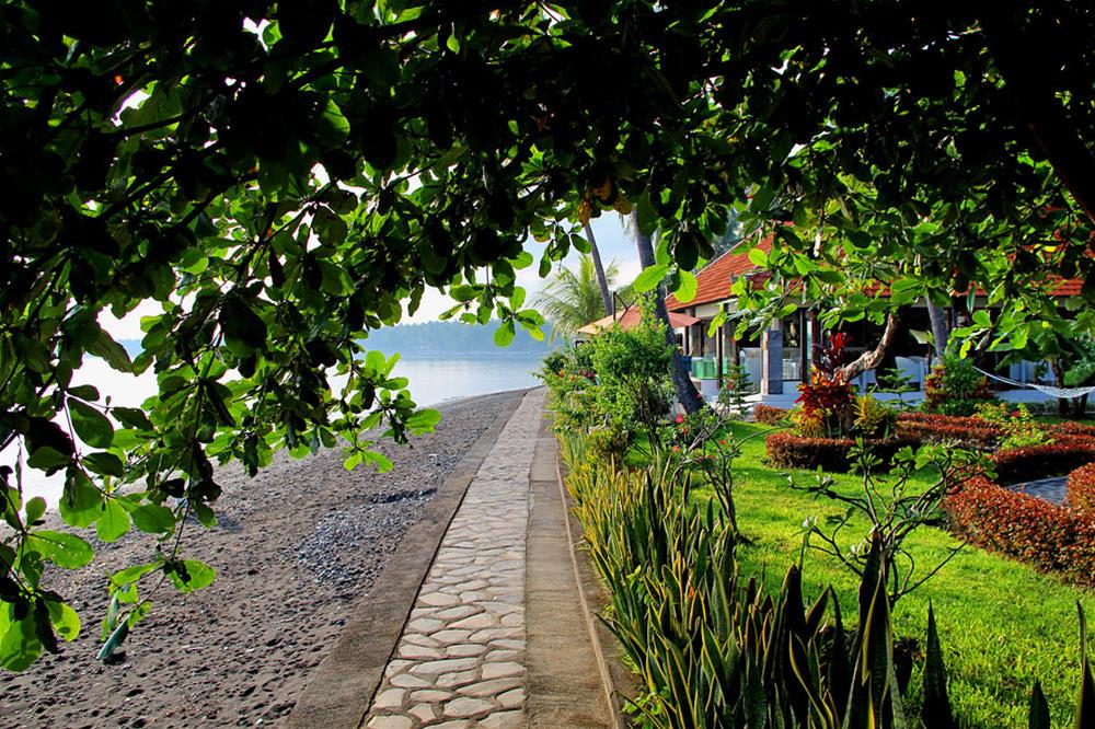 Bondalem Beach Club