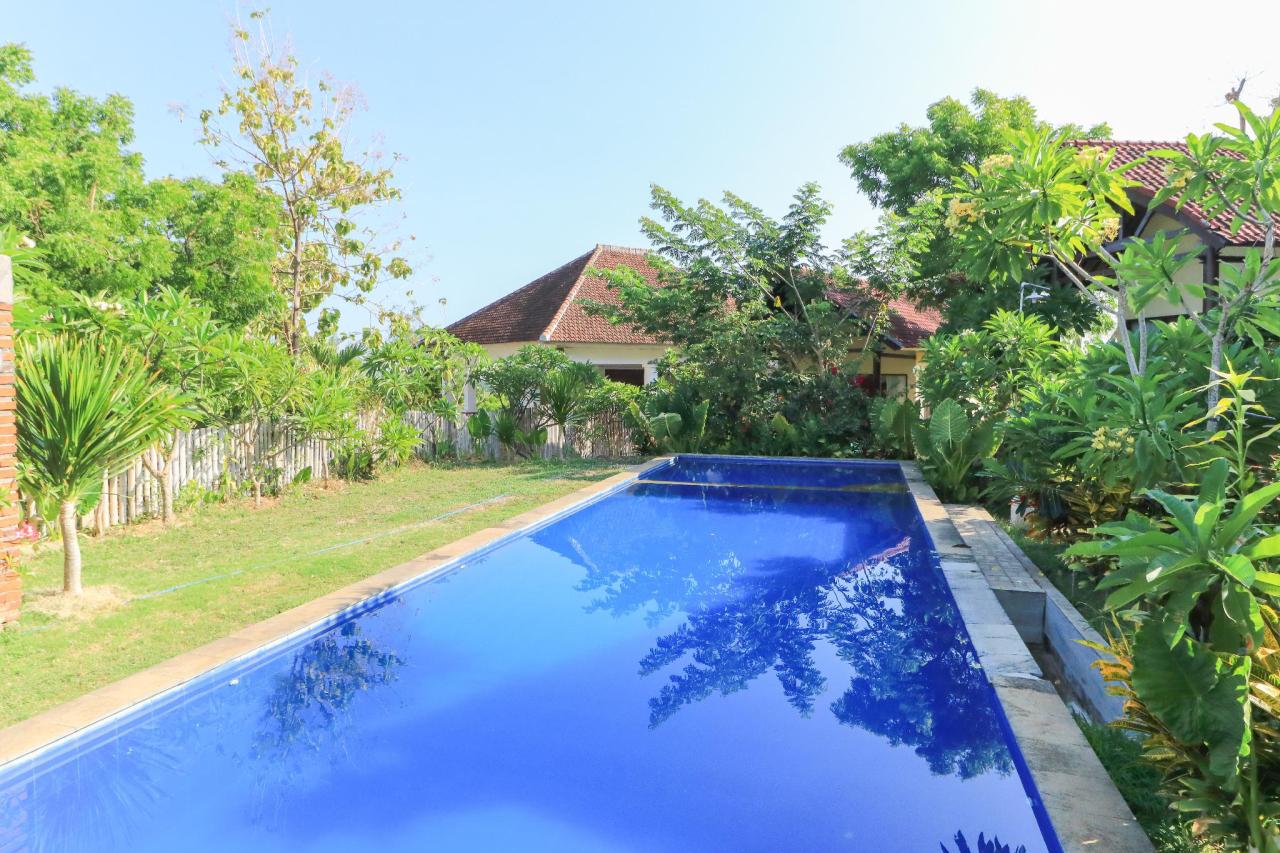 Lovina Eco Lodge