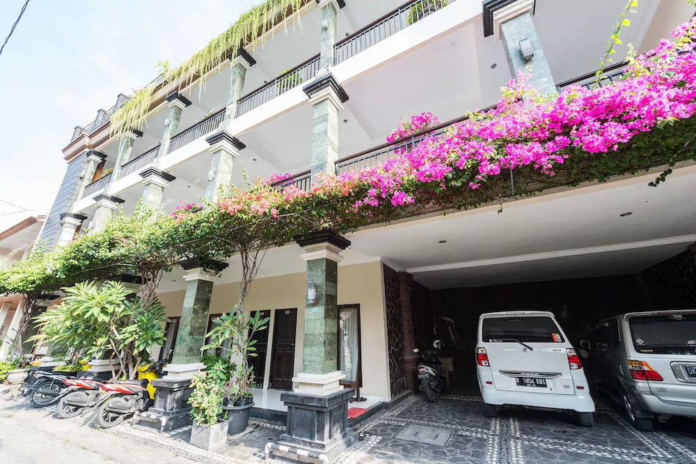 Warapsari Inn by Airy