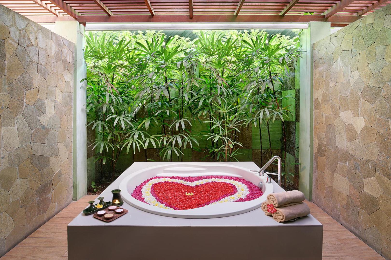 Harris Hotel Kuta Tuban Bali