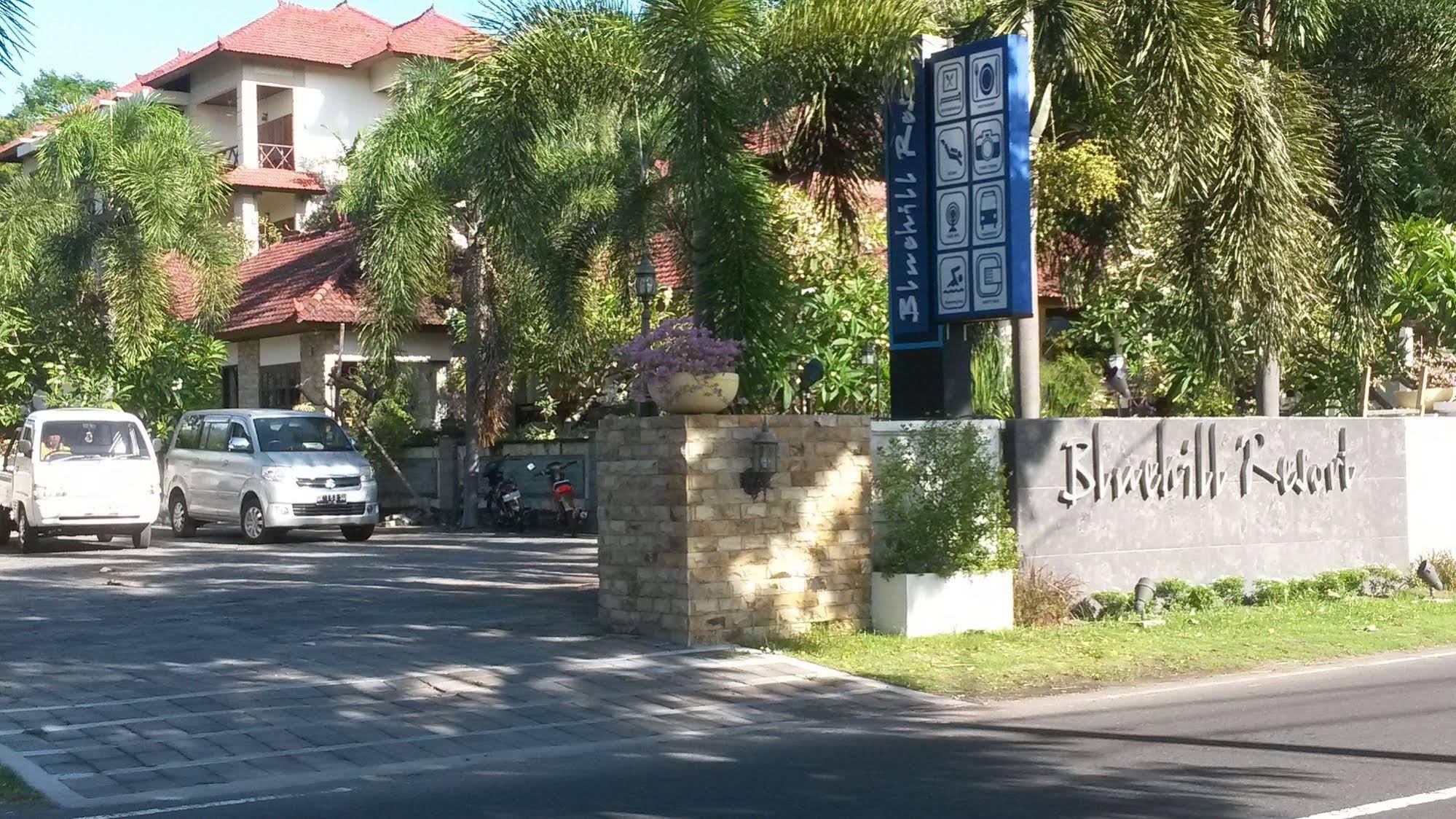 Bluehill Resort