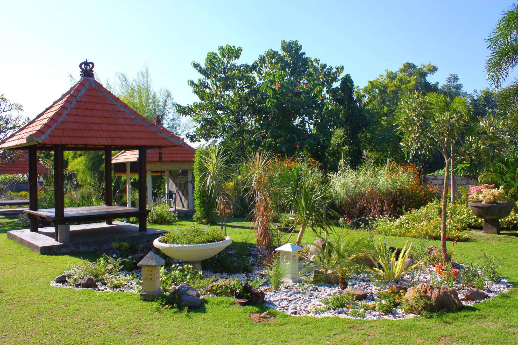 Bluehill Resort