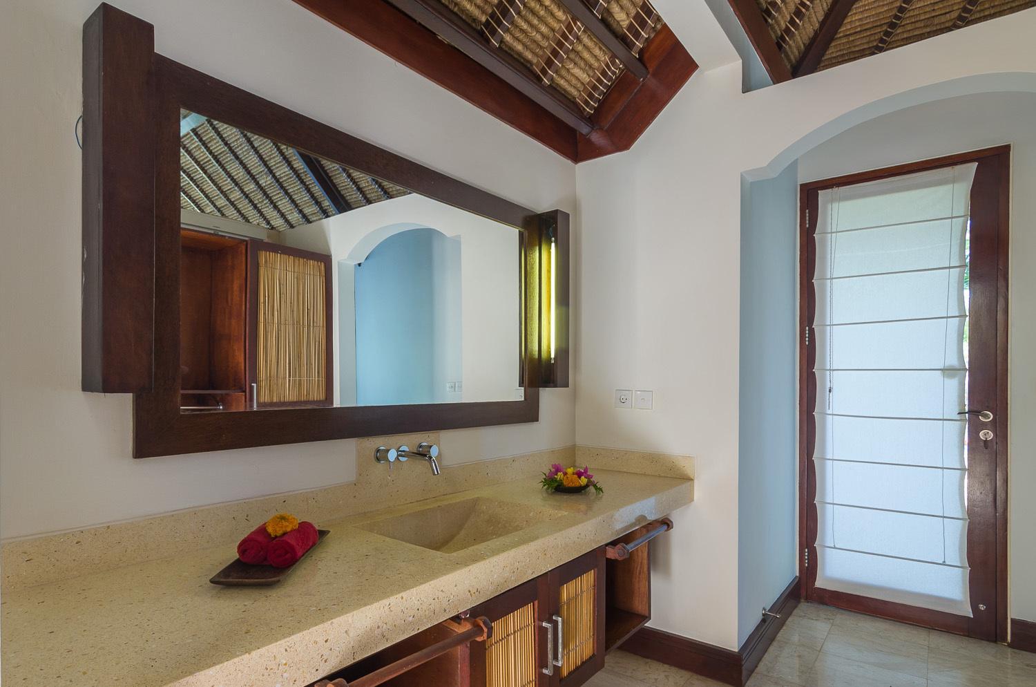 Toyabali Beach Bungalows