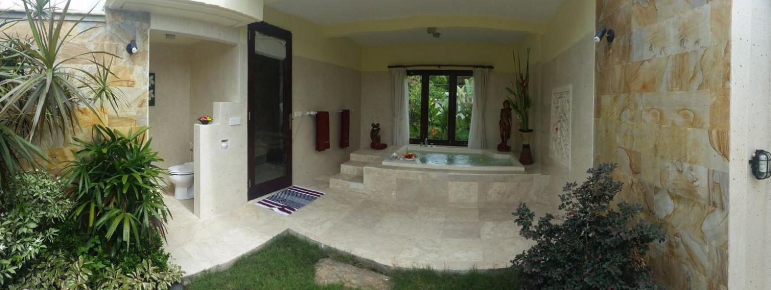Toyabali Beach Bungalows