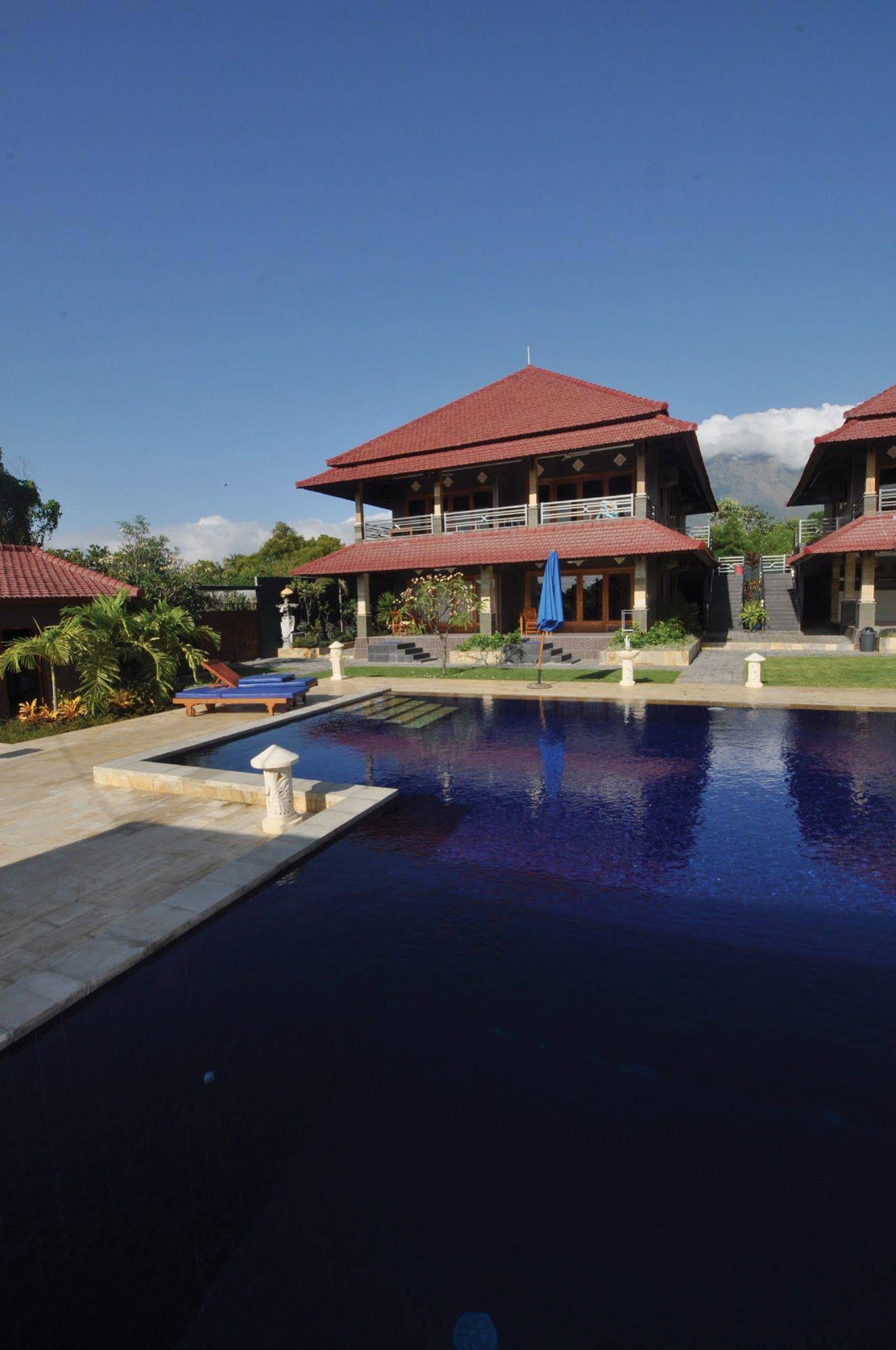 Tulamben Wreck Divers Resort