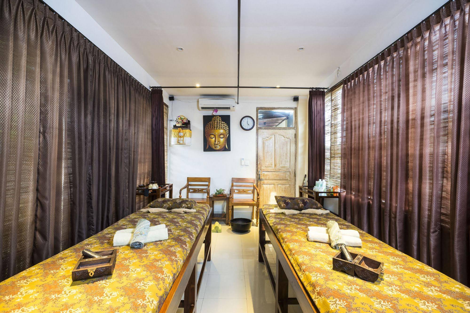 Adi Cottage