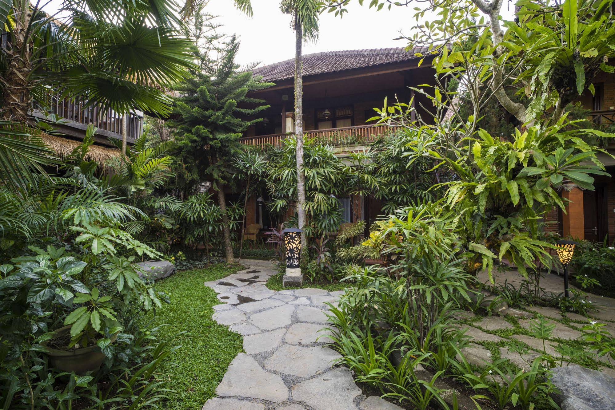 Adi Cottage