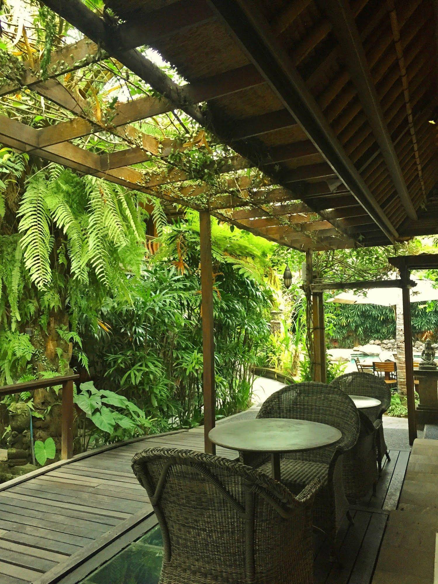 Adi Cottage
