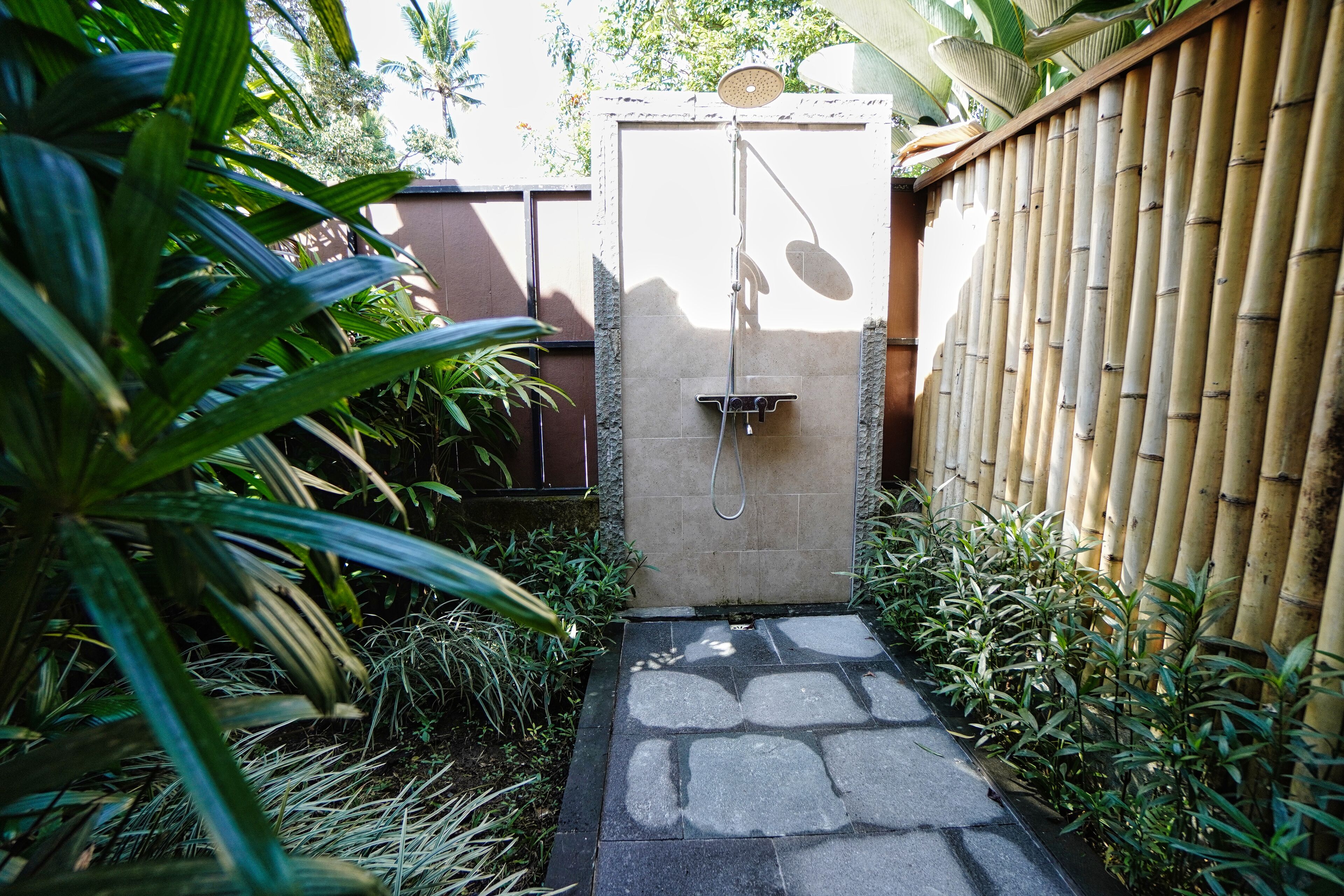 Adil Villa & Guest House