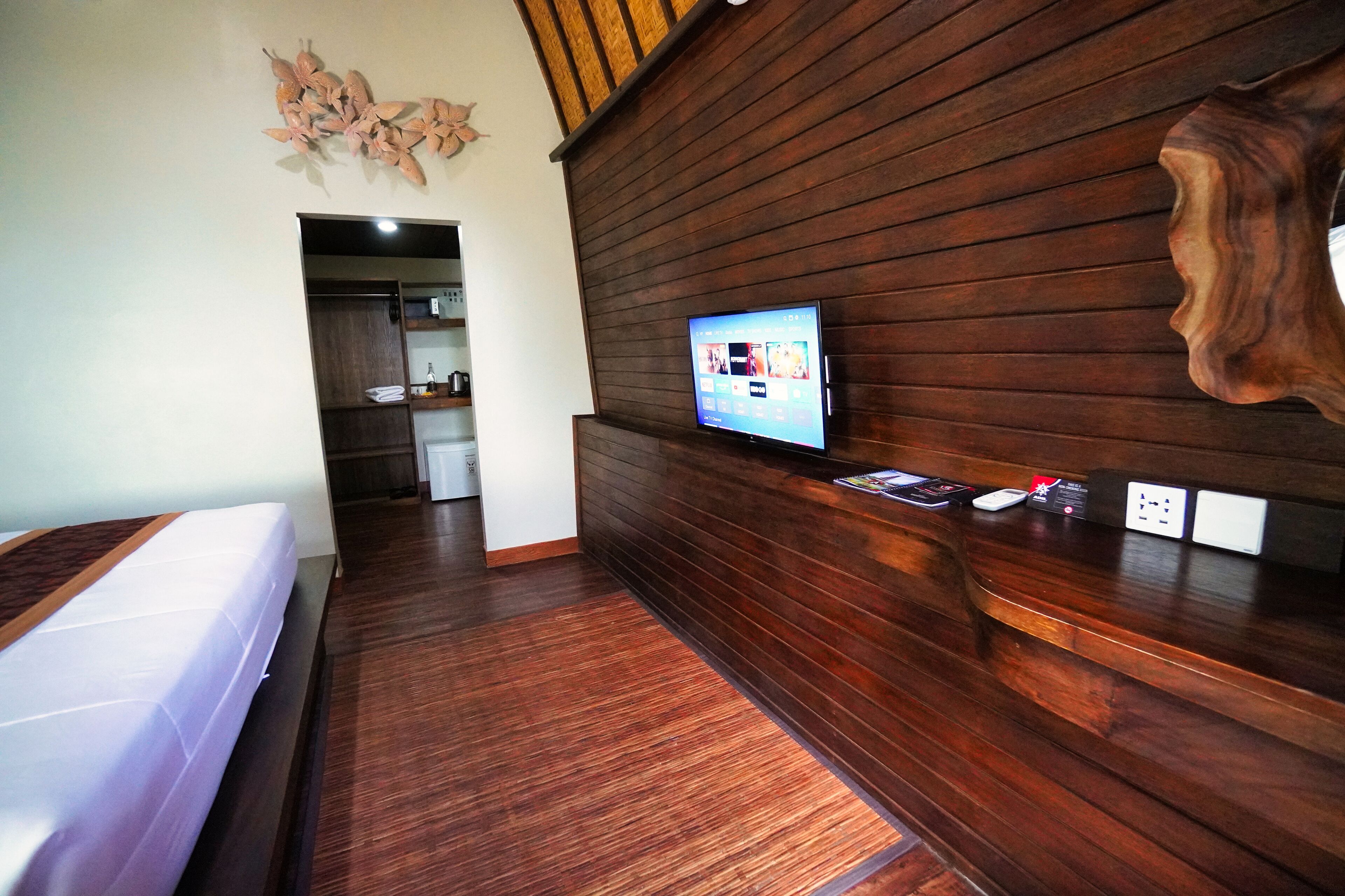 Adil Villa & Guest House