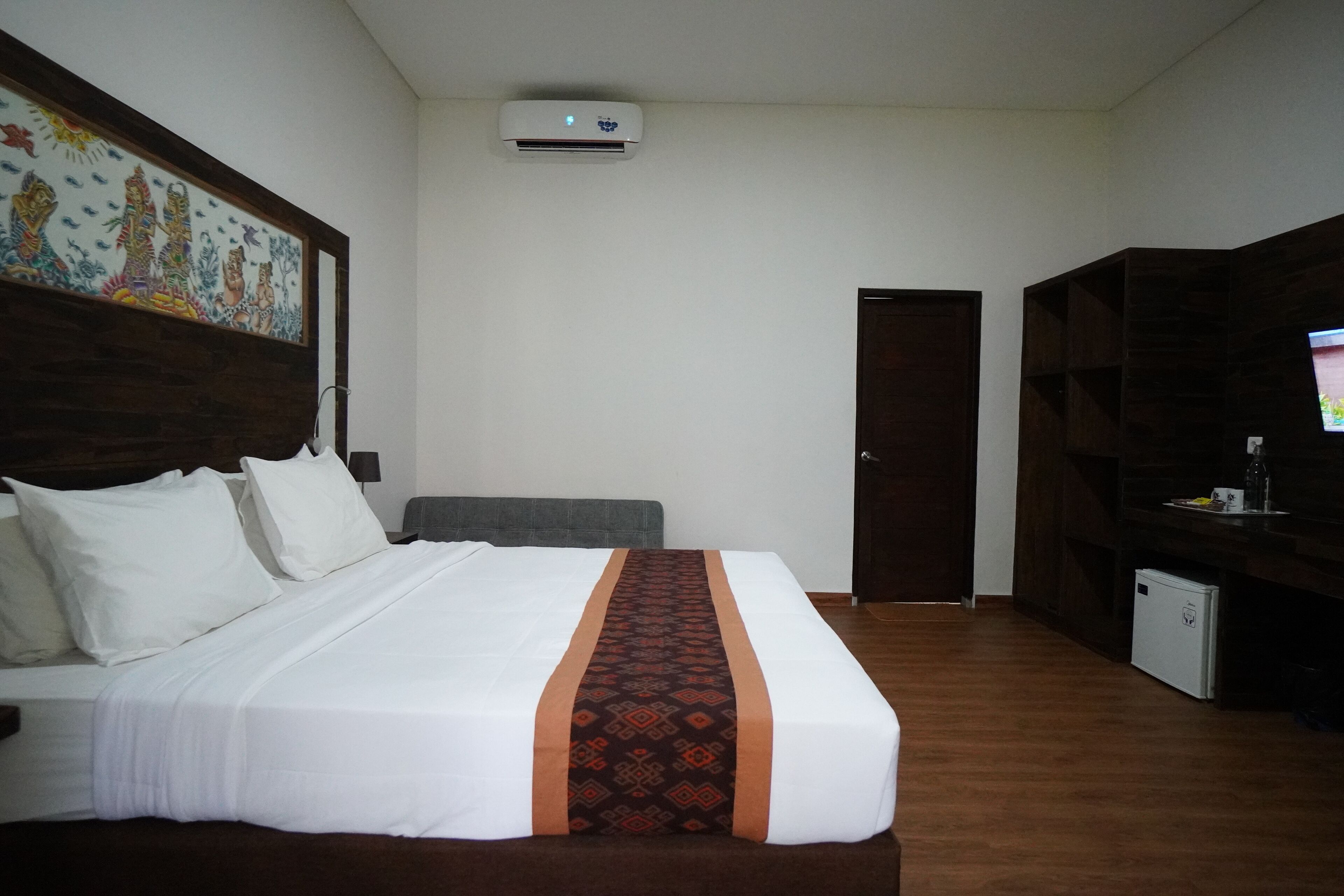 Adil Villa & Guest House