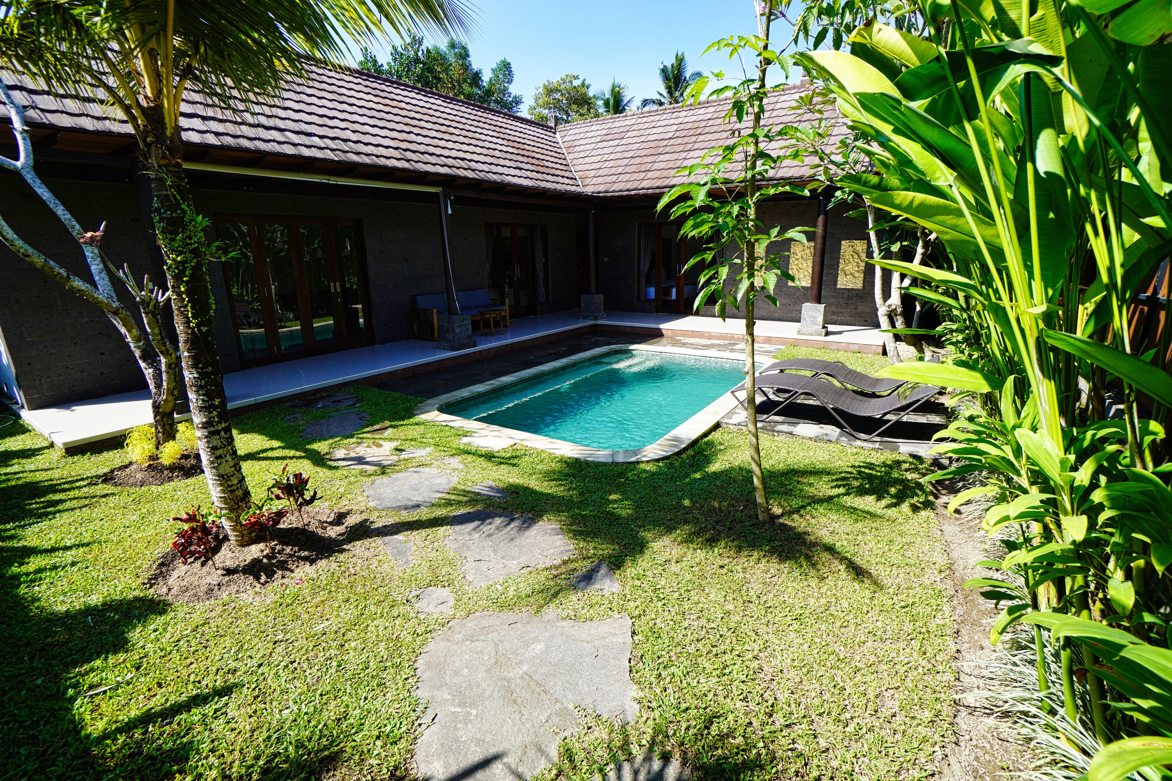 Adil Villa & Guest House