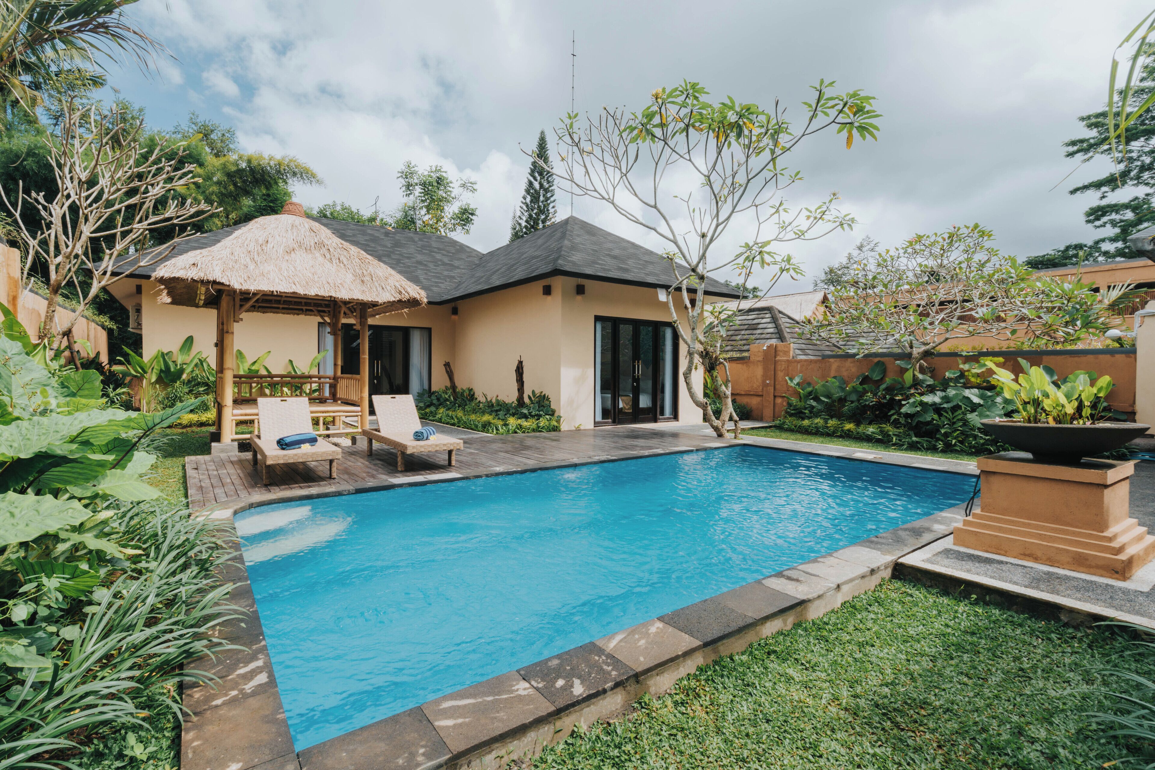 Alam Sembuwuk Resort Ubud