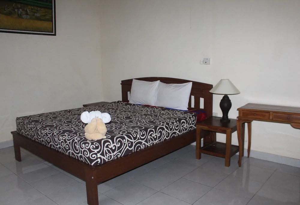 Alit Bungalow