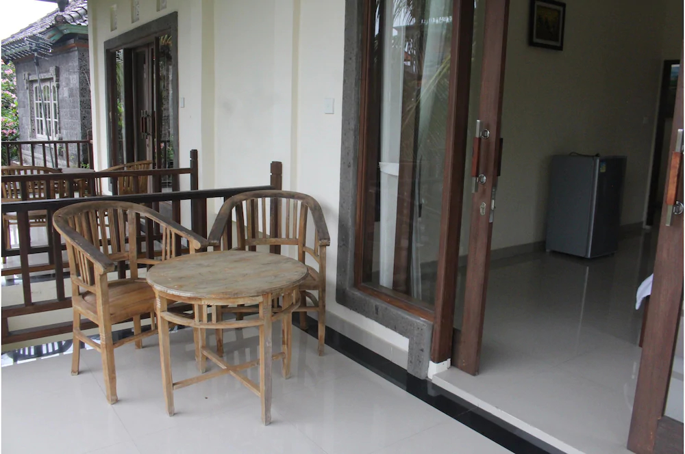 Alit Bungalow